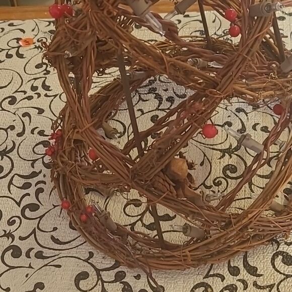 Conical Lighted Tree - Picture 5 of 10